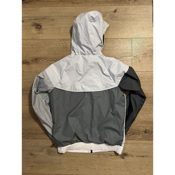 Nike Men’s Sportswear Windrunner Gray Full Zip Hooded Jacket Size Small 902353 - Picture 2 of 3